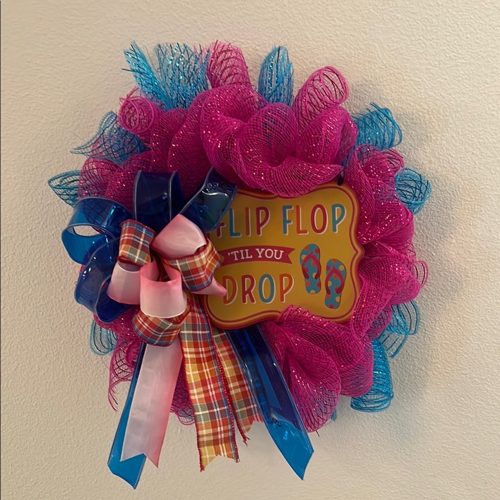 Hand Crafted Pink and Blue Flip Flop Party Wreath Decorations